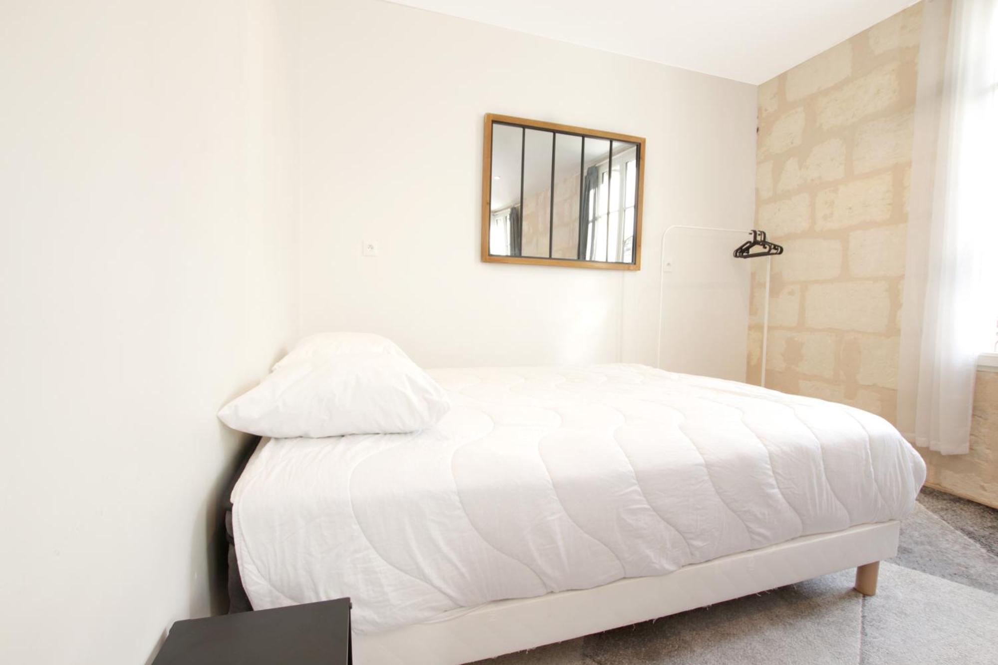 Magnifiques Appartements Climatises En Plein Coeur Des Chartrons Burdeos Exterior foto